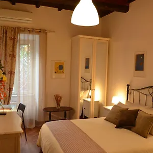 Benedetta Trastevere Apartment Rome