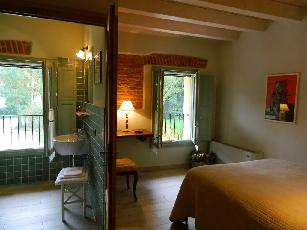 Agriturismo Cascina Pezzolo Lodi 0*,